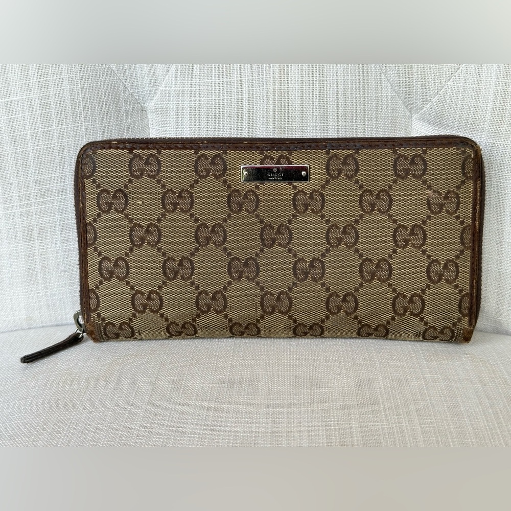 GUCCI Monogram Metal Bar Zip Around Wallet Dark Brown
